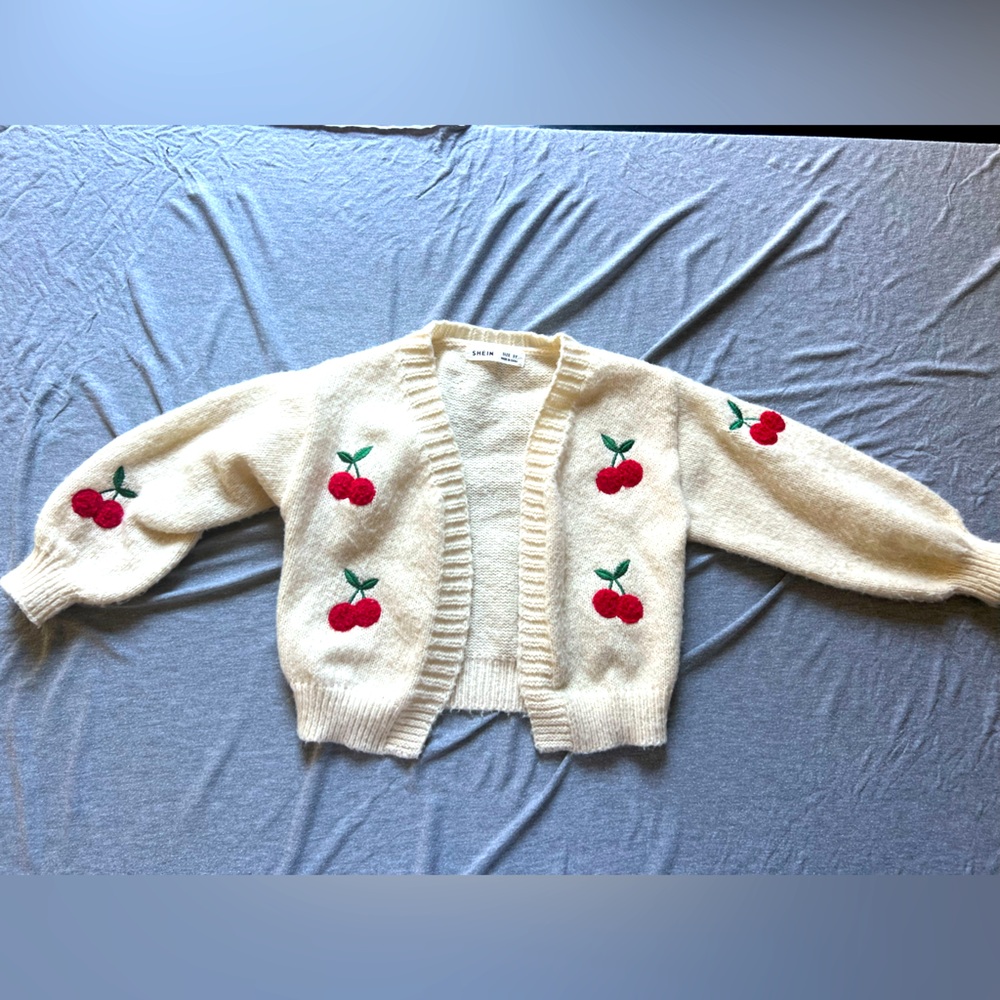Knit cardigan